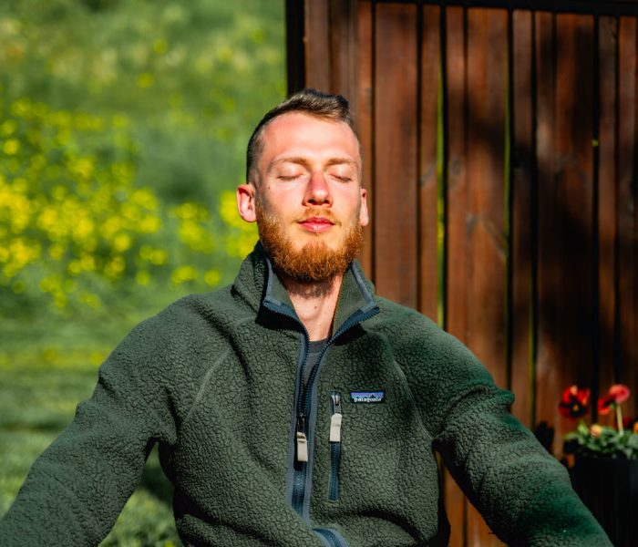 gaetan-meditating